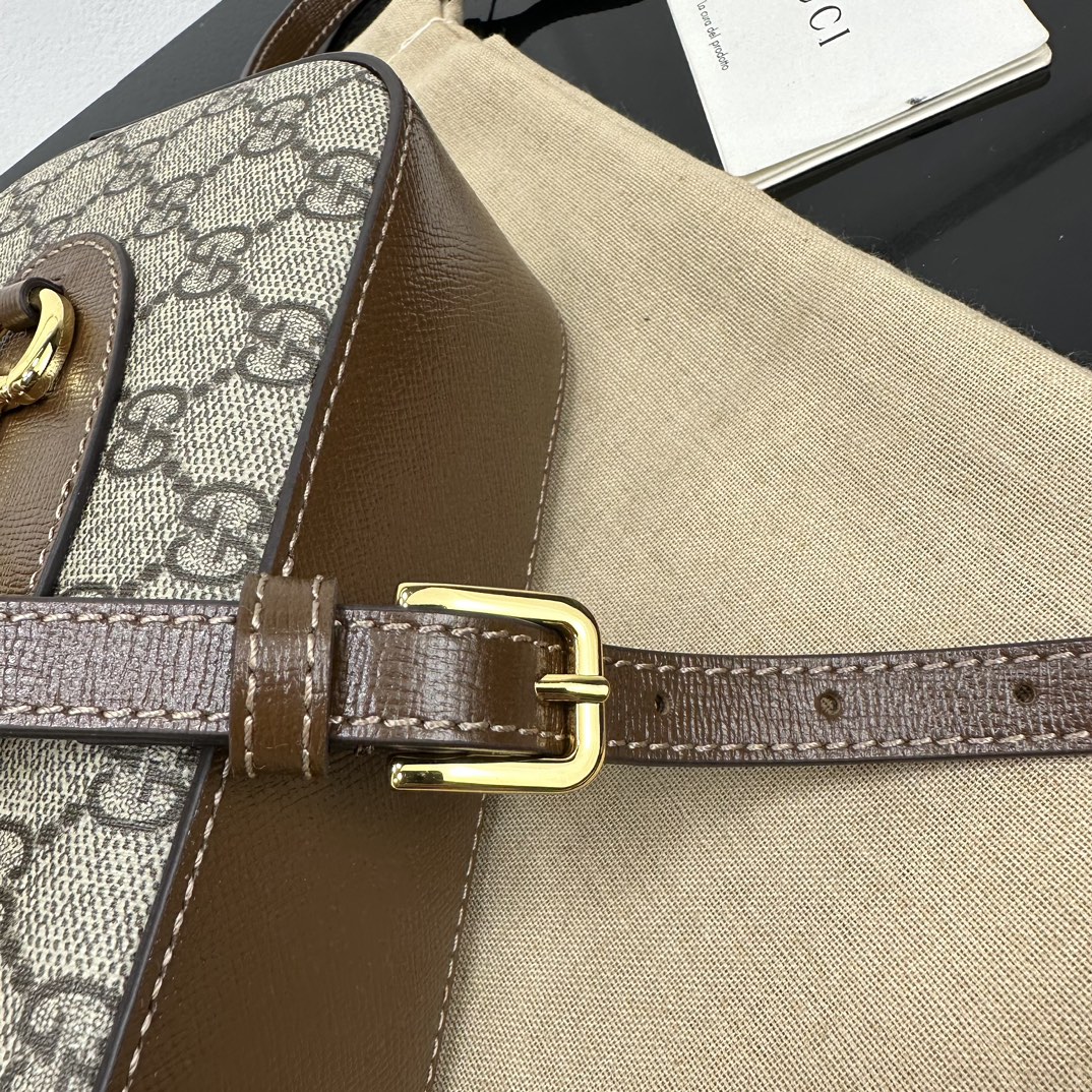 Gucci Satchel Bags